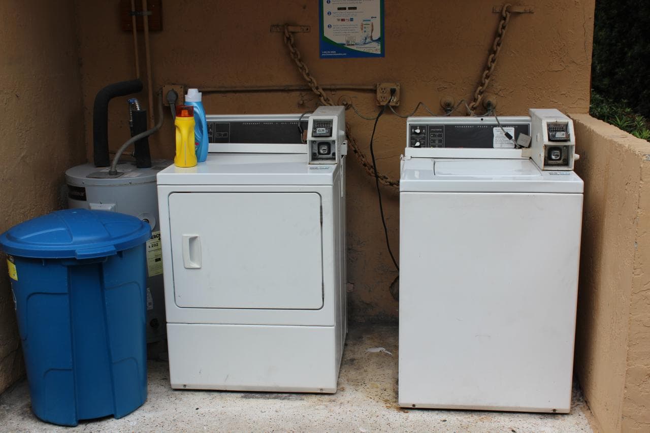 06_Laundry